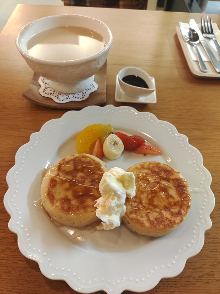 英国菓子と紅茶